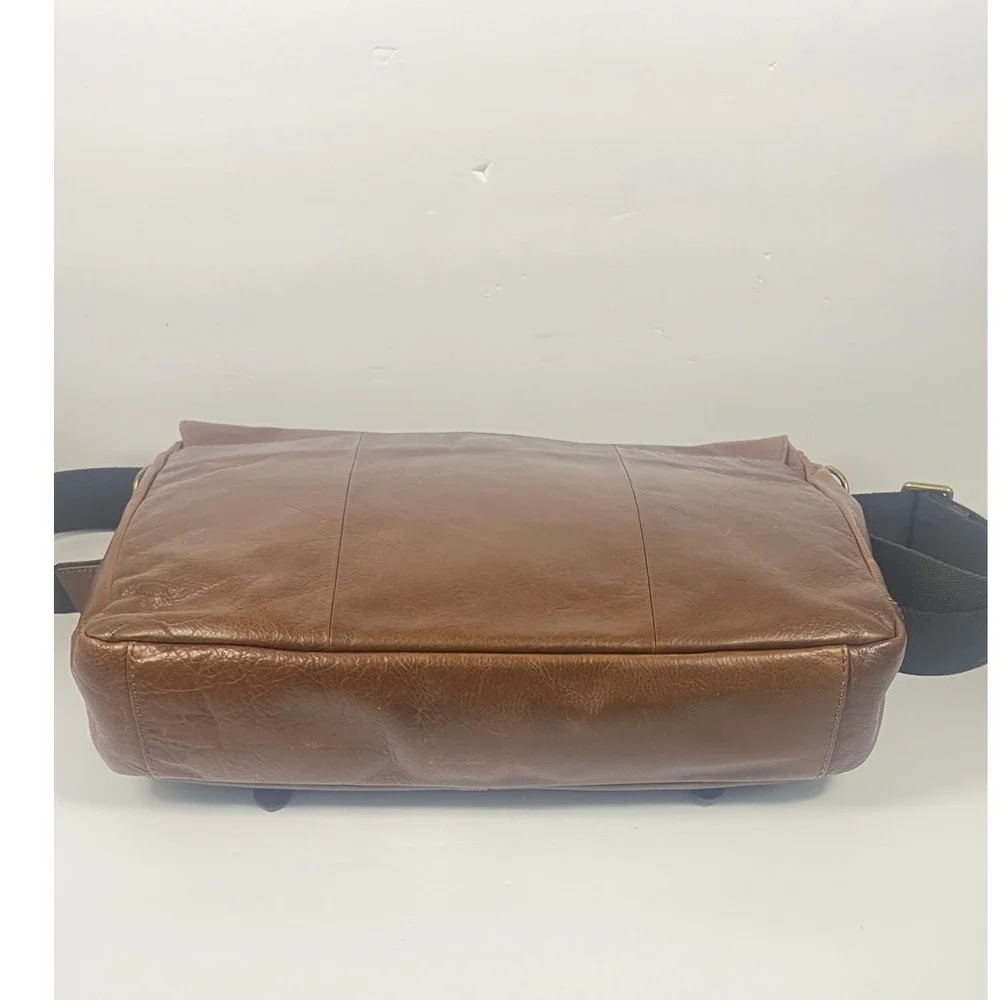 Fossil Defender Leather Messenger Bag Laptop Briefcase Crossbody Satchel Brown